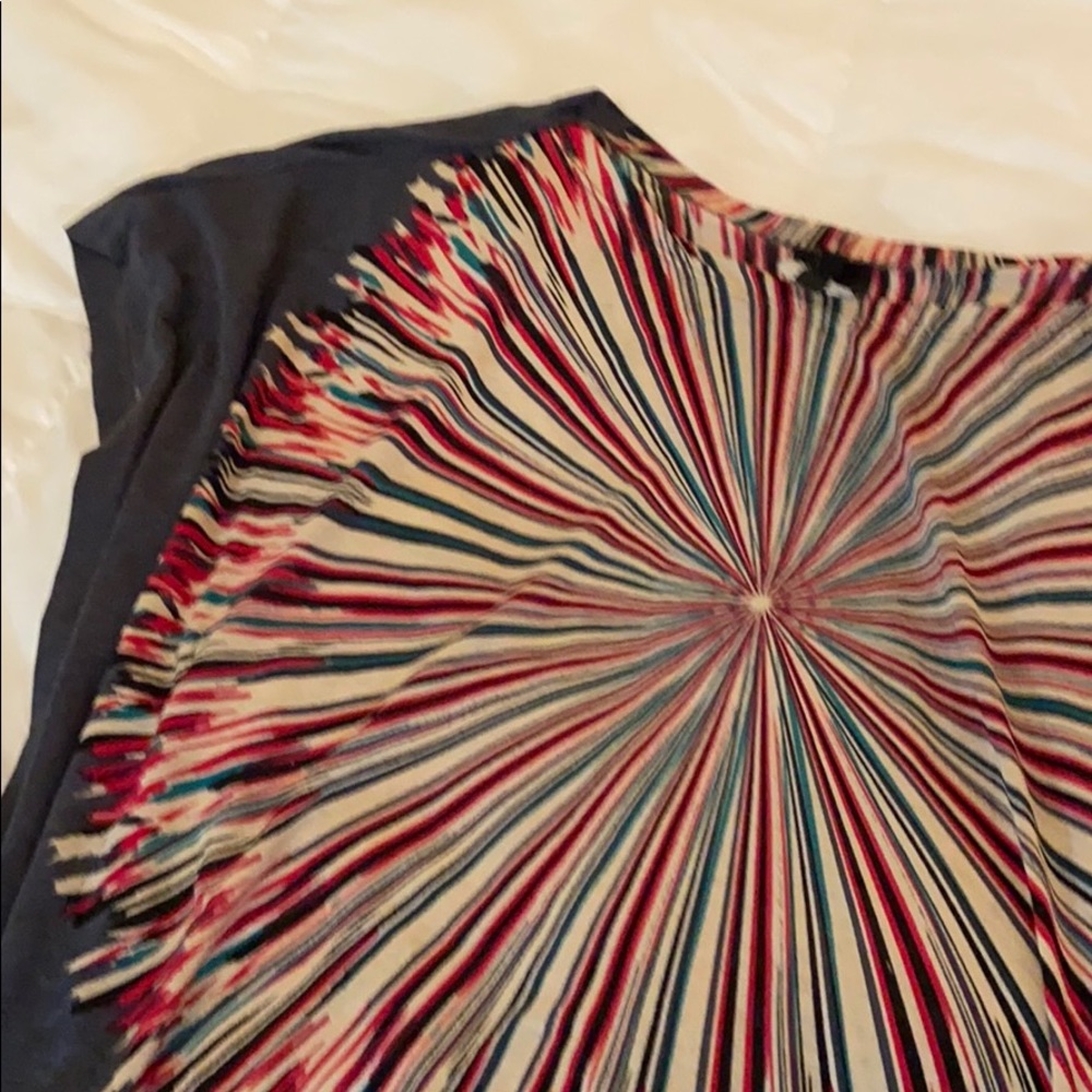 Fun Top - Picture 4 of 4